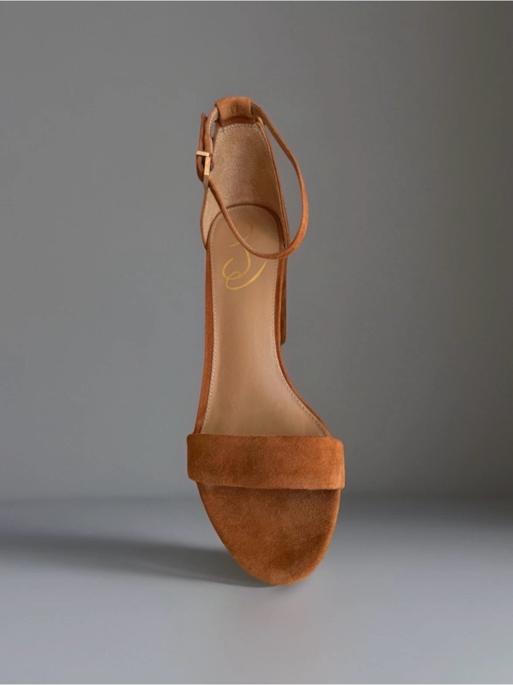 New Sam Edelman  Ankle-Strap Block Heel Sandal - 8-1/2 Fits a Size 9 - Picture 2 of 7